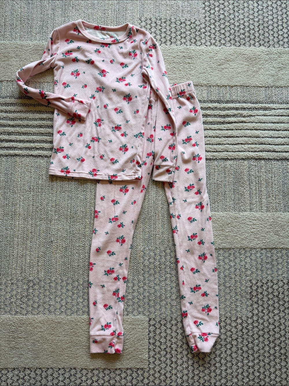 Cat & Jack Pink Floral Long Sleeve Kids Pajama Set
